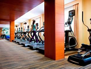 Sports & Recreation
