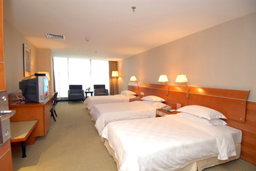 Yihe Business Hotel Guangzhou Triple Room